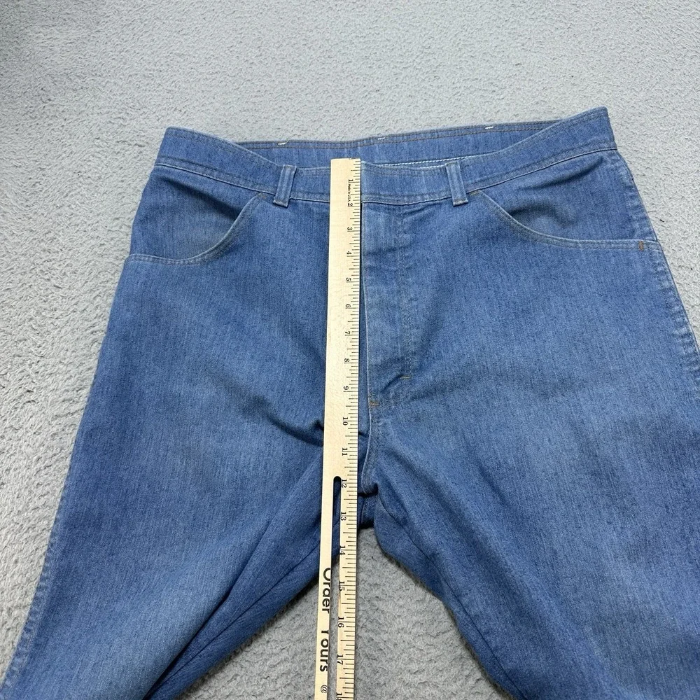 Vintage Wrangler Jeans Men's 34x26.5 Blue Light Denim Flared Pleated Work Casual